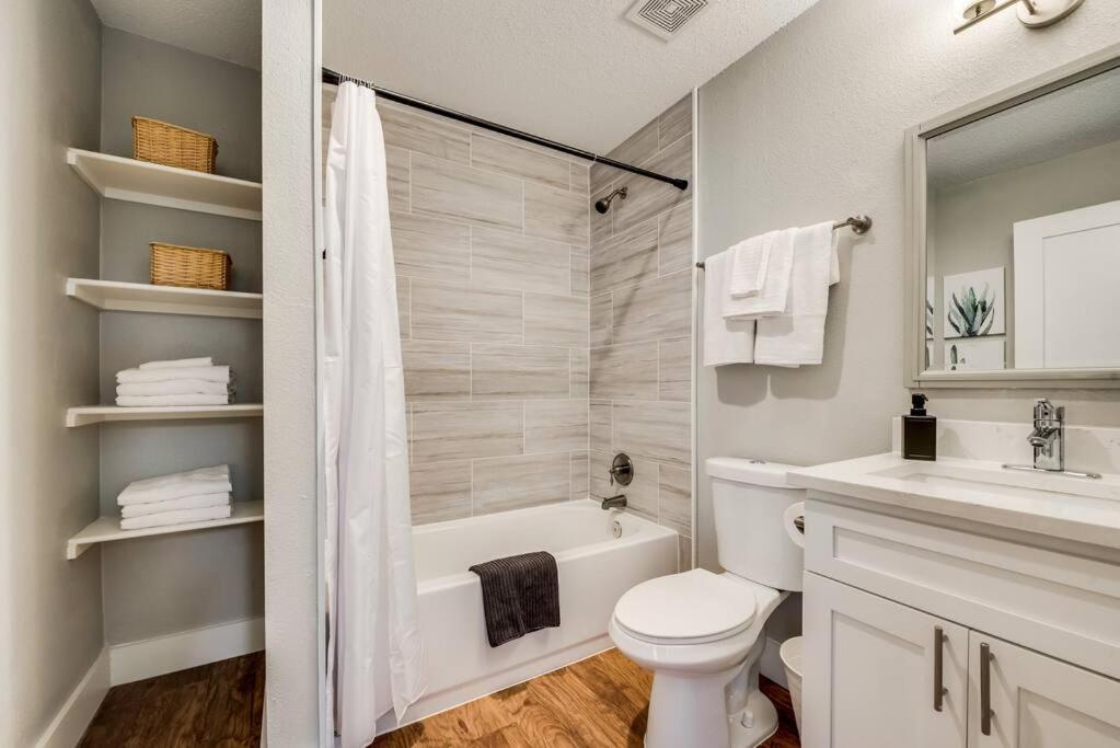 Heart Of Dallas Flat Close To Baylor Hospital Екстериор снимка