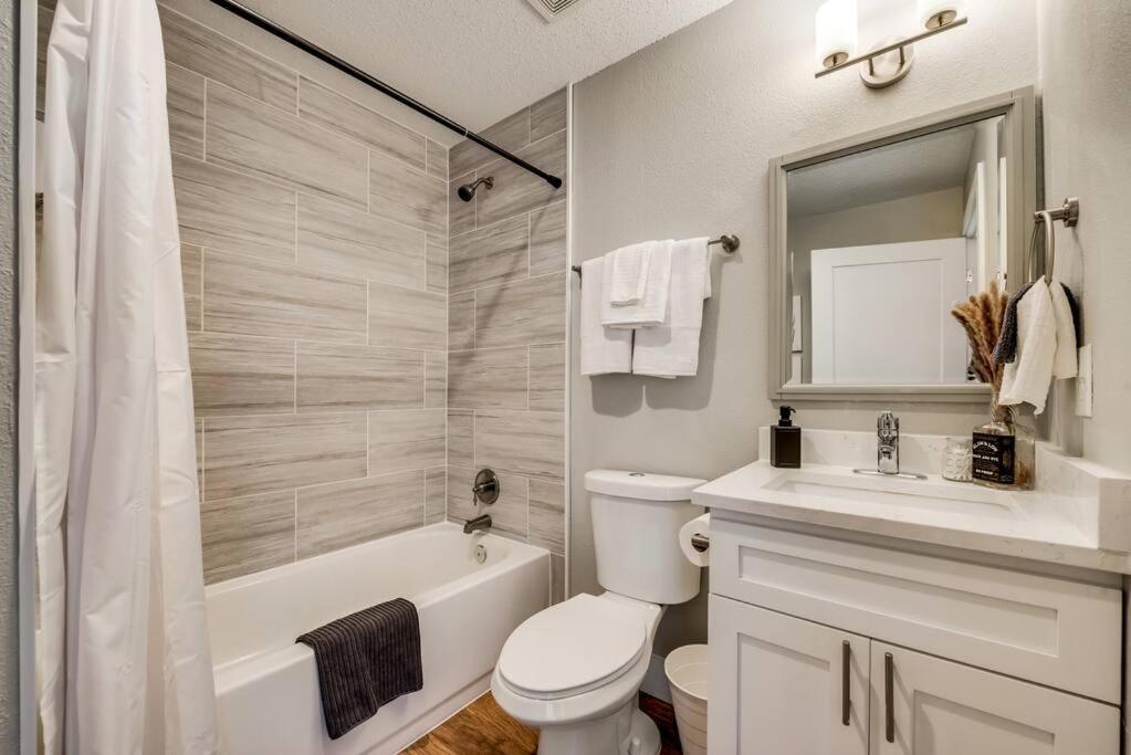 Heart Of Dallas Flat Close To Baylor Hospital Екстериор снимка